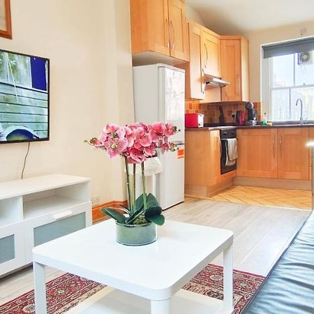 Flat 2, 6 Tauton Mews In Marylebone Londres Exterior foto